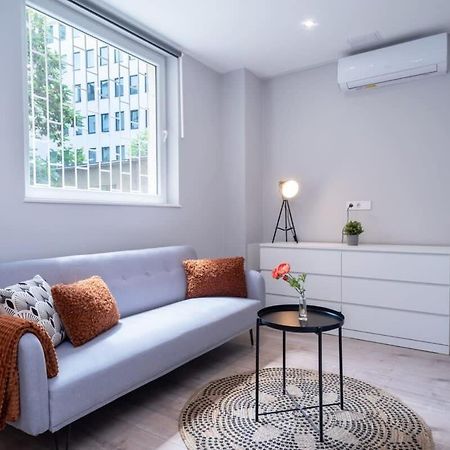 Super Central New Apartment With Air Conditioning Boedapest Buitenkant foto