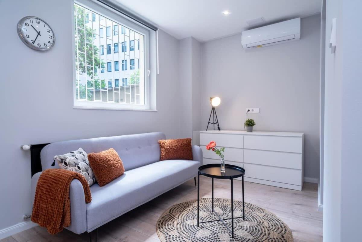Super Central New Apartment With Air Conditioning Boedapest Buitenkant foto